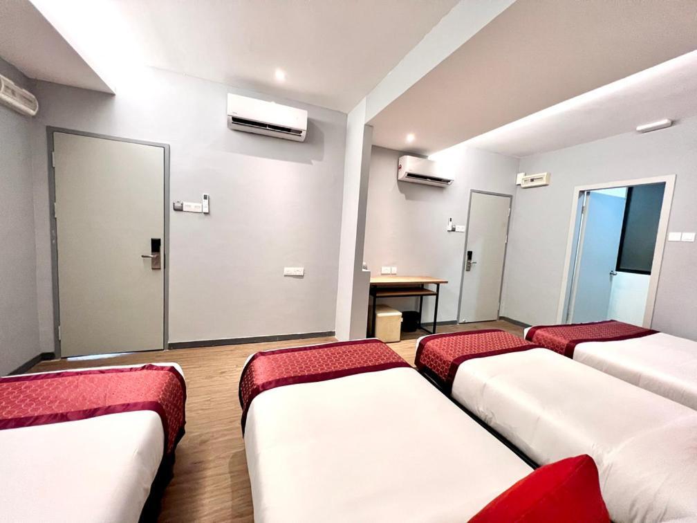 Bayu 23 Hotel Кота-Кинабалу Экстерьер фото