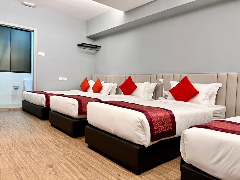 Bayu 23 Hotel Кота-Кинабалу Экстерьер фото